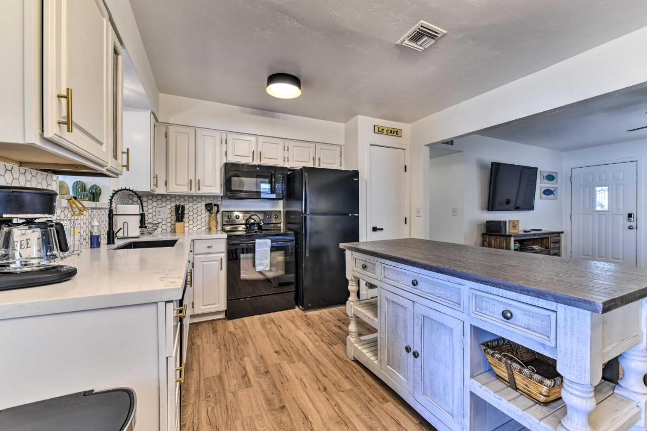 Downtown Gilbert Home With Fenced Yard And Fire Pit! المظهر الخارجي الصورة